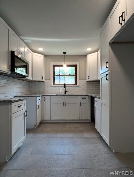 Photo - 8425 Pershing Ave
