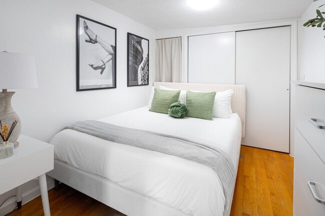 Photo - 43 Essex St Unit SI ID1359074P