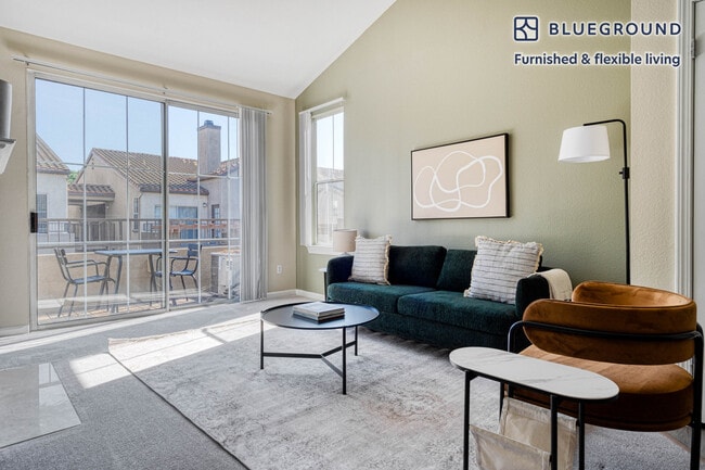 Building Photo - 1326 The Alameda Unit FL3-ID1153