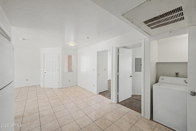 Photo - 16033 N 25th St Unit Apt 102