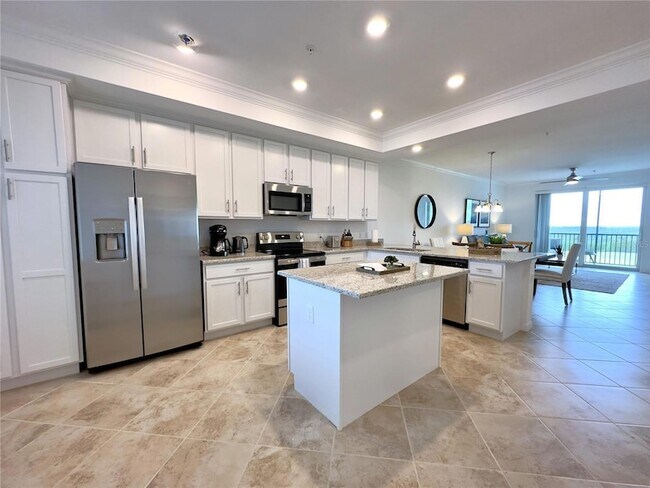 Photo - 14061 Heritage Landing Blvd Unit 434