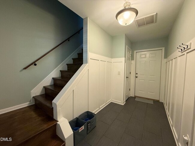 Photo - 606 Sawcut Ln