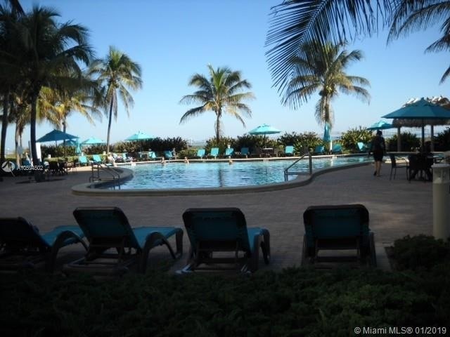 Building Photo - 3801 S Ocean Dr Unit 10V