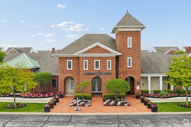 Leasing Office - Preston Gardens