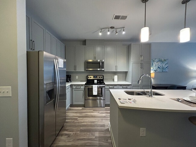 Photo - 6400 Blue Stone Rd Unit SI FL3-ID1320724P