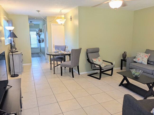 Photo - 2225 NE 14th Ave Unit ID1056359P