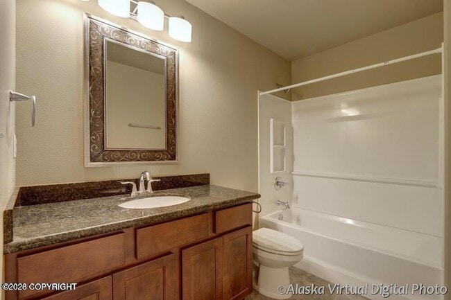 Photo - 1133 Caulkins St