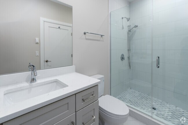 2BR, 2BA - 662SF - Primary Bathroom - The Nia