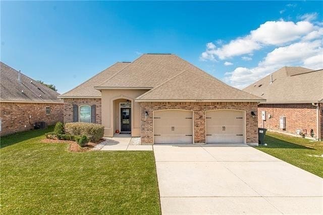 Photo - 70341 Chambly Ct