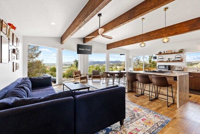 Photo - 828 Black Dr Unit SI ID1466127P