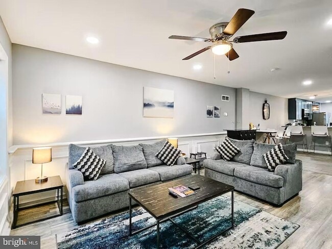 Photo - 1212 N King St