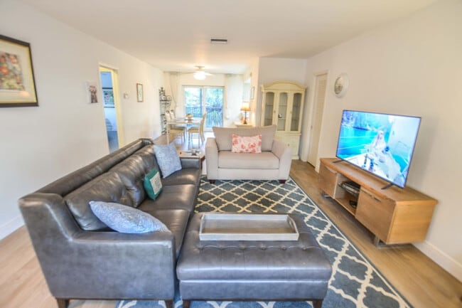 Photo - 3036 Park Ave Unit SI FL2-ID1631340P