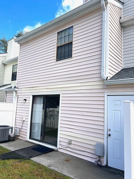 Photo - 6703 Jefferson Pl Unit H2