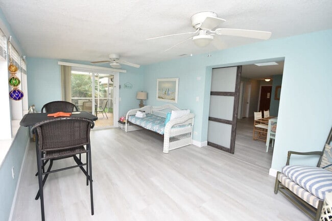 Building Photo - 59 Fallen Oak Ln Unit ID1261618P