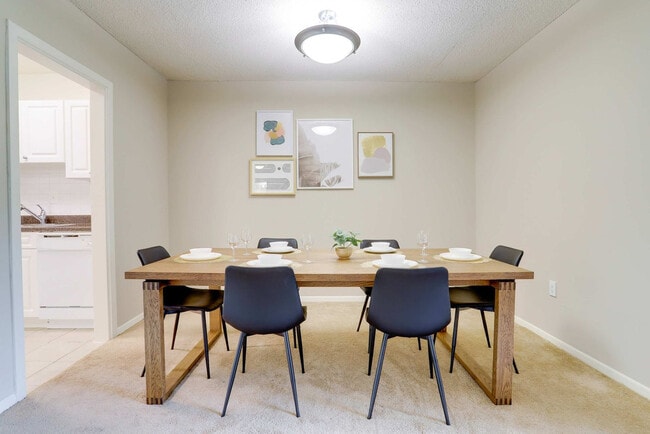 Photo - 1600 S Eads St Unit GO FL3-ID1022407P