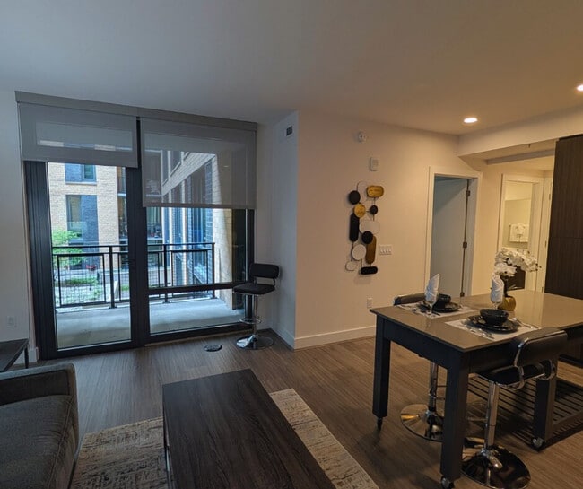 Photo - 1212 4th St SE Unit ID1254796P