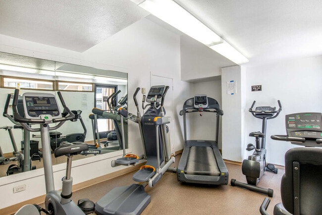 Photo - 1778 Ala Moana Blvd Unit SI FL28-ID1541754P