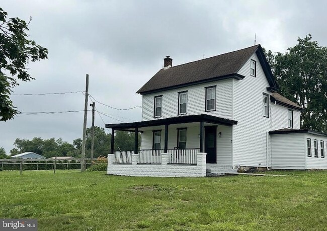 Building Photo - 567 Eldridges Hill Rd