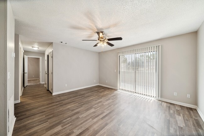 Photo - Auburn Flats