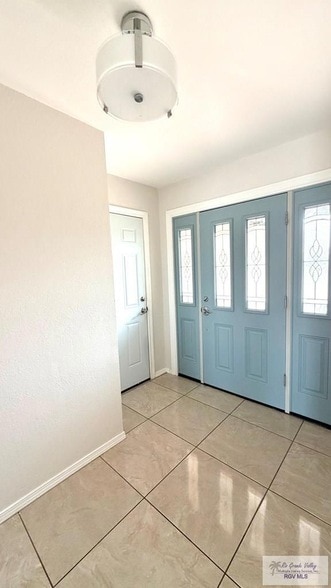 Photo - 1587 Pinion Dr