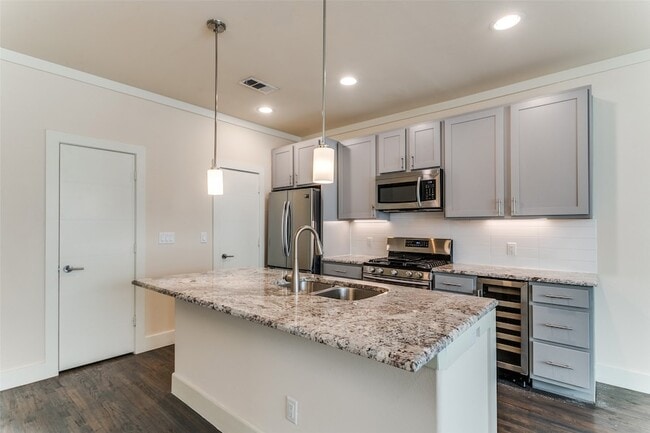 Photo - 4316 Hartford St