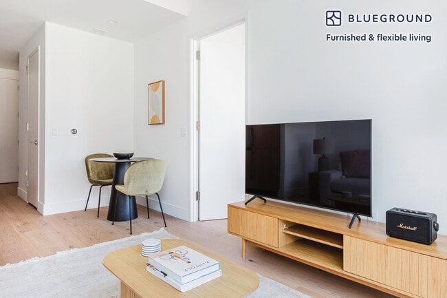 Photo - 312 W 43rd St Unit FL14-ID1560