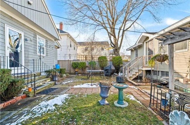 Photo - 56 Hillside Ave Unit SI ID1516248P