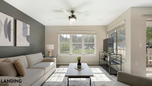 Building Photo - 2623 Keene St Unit 239