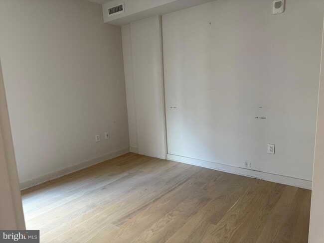 Photo - 70 N St SE Unit 616