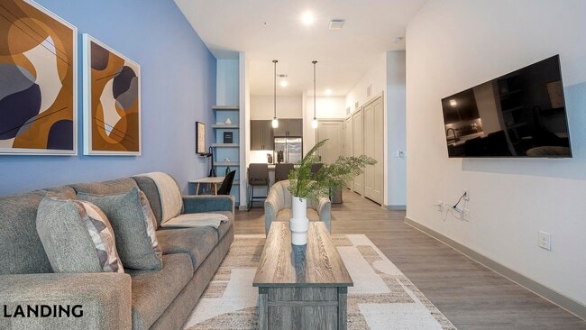 Photo - 3706 Goodwin Ave Unit 172