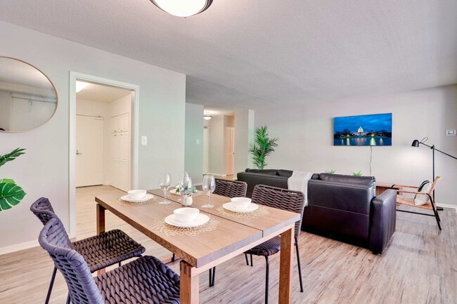 Photo - 2111 Richmond Hwy Unit FL9-ID1022406P