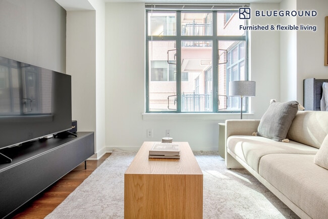 Photo - 400 8th St NW Unit FL5-ID577