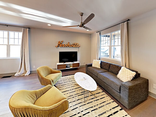 Building Photo - 2125 8th Ave S Unit ID1240464P