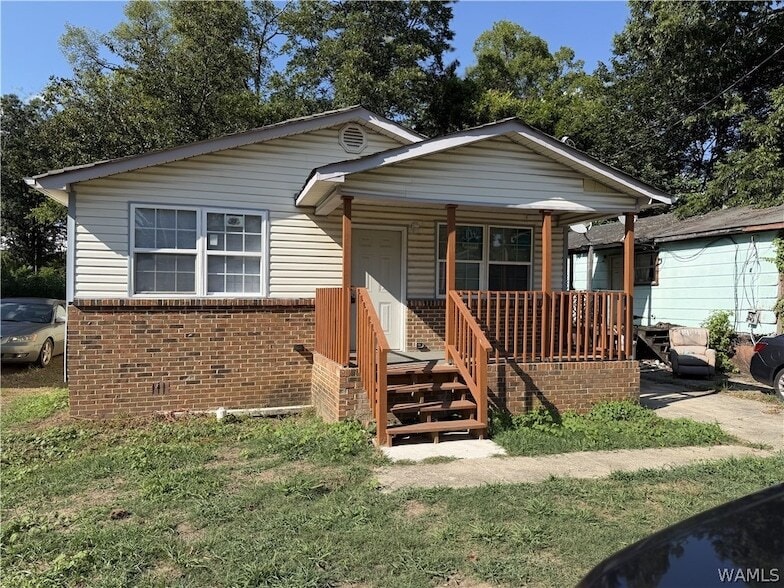 Photo - 476 37th Terrace W