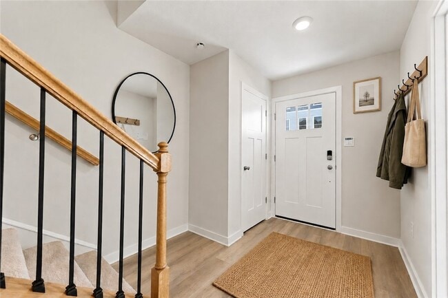 Photo - 526 Cooper St