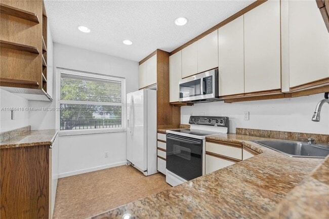 Photo - 11160 W Sample Rd Unit 11160