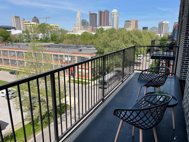 Photo - 443 W Rich St Unit ID1257791P