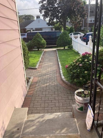 Photo - 37 Teresa Ave