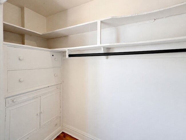 Photo - 1205 W Sherwin Ave Unit 500