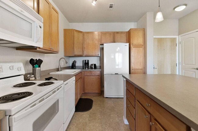 Photo - 10176 Park Meadows Dr Unit ID1013138P