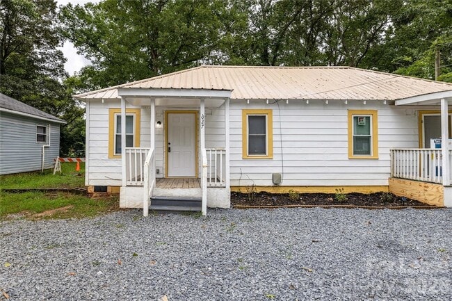 Building Photo - 627 Colston St Unit 629