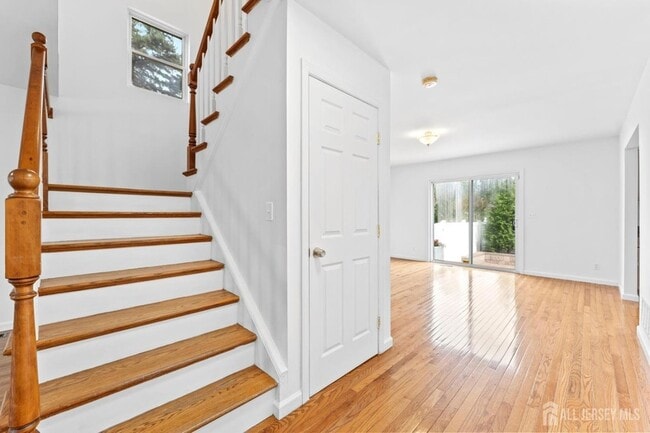 Photo - 1625 Mabel St