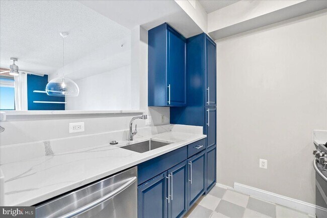 Photo - 11760 Sunrise Valley Dr Unit 909