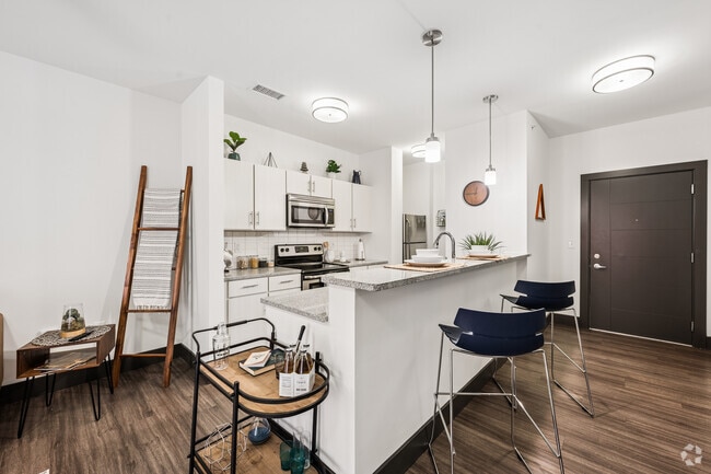Interior Photo - Lockerbie Lofts