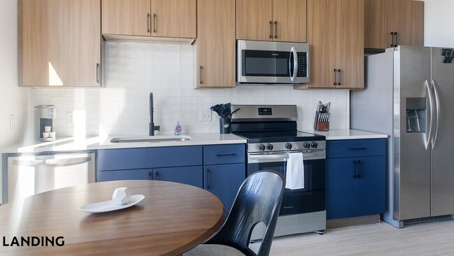 Photo - 1007 S Mint St Unit 724