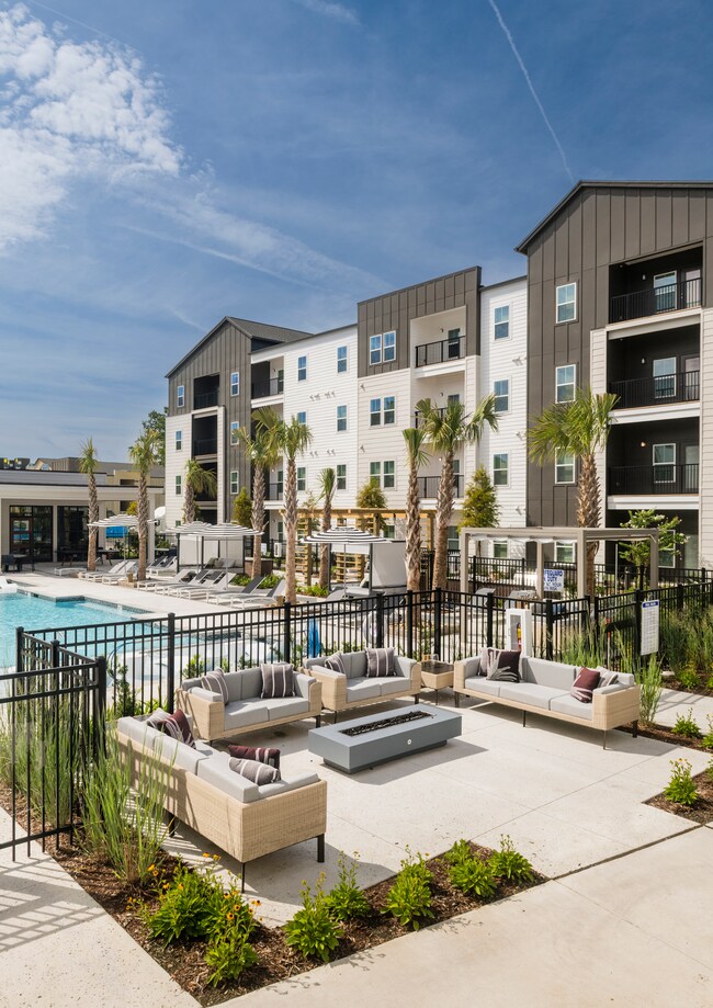 Photo - Slate Nexton