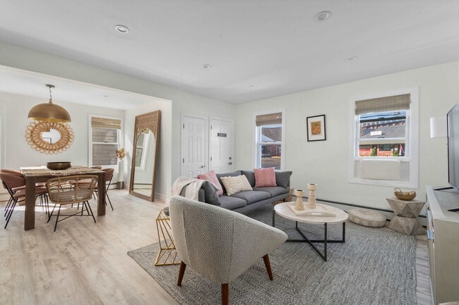 Photo - 136 Main St Unit FL1-ID1380019P