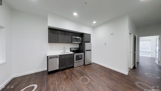 Photo - 824 N Calvert St