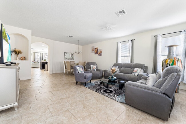 Photo - 4136 Oak Tree Dr Unit ID1018180P