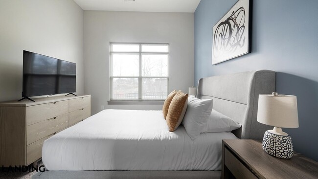 Photo - 1801 Meridian St Unit 201